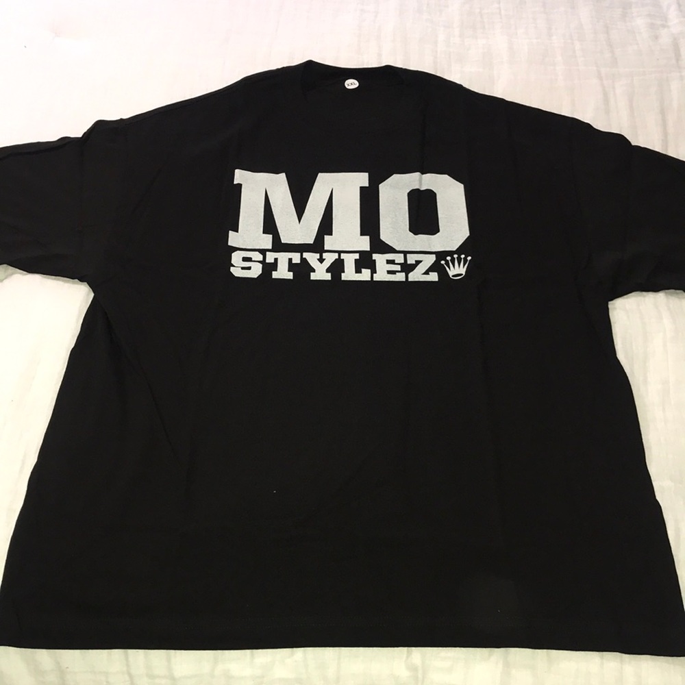 Men’s “Mo Stylez” graphic T Shirt